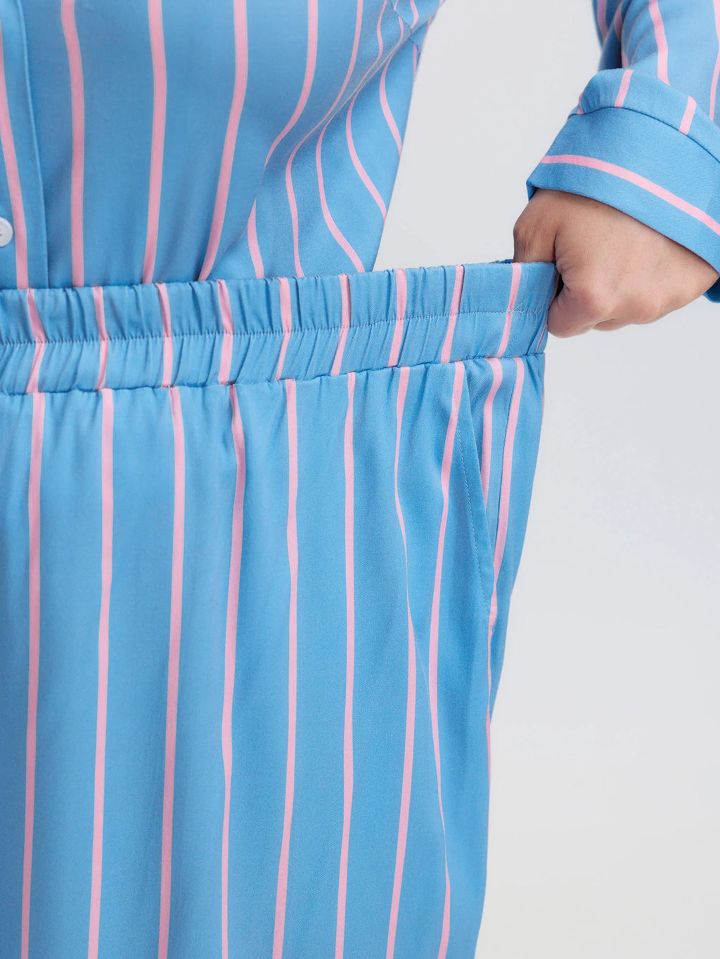 Stripe Print Pockets Sleepwear Set