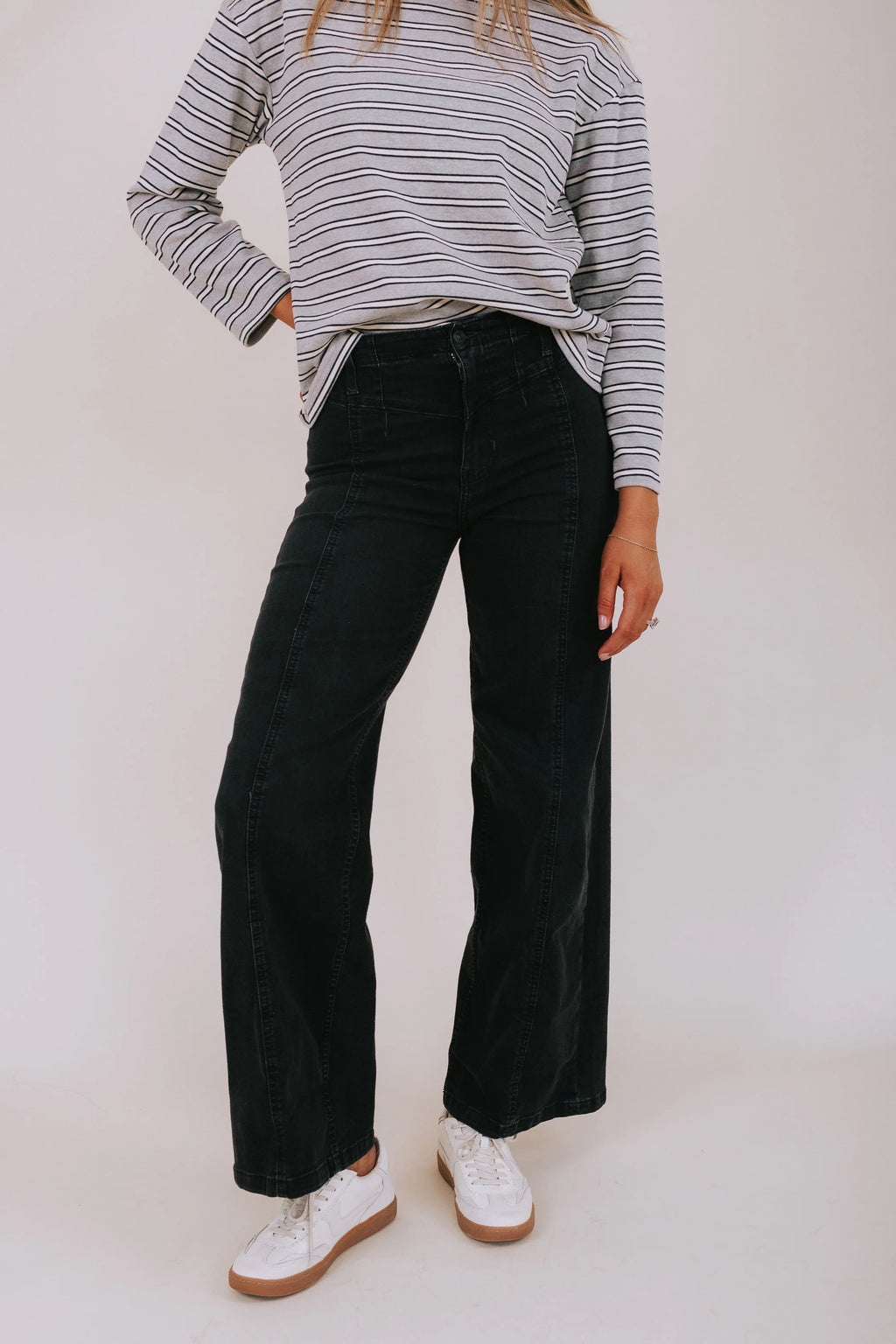 Wide Leg Jeans