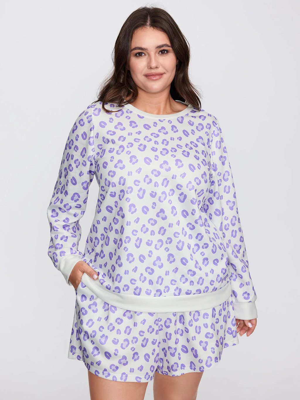 Cozy Leopard Print Contrast Loungewear Set