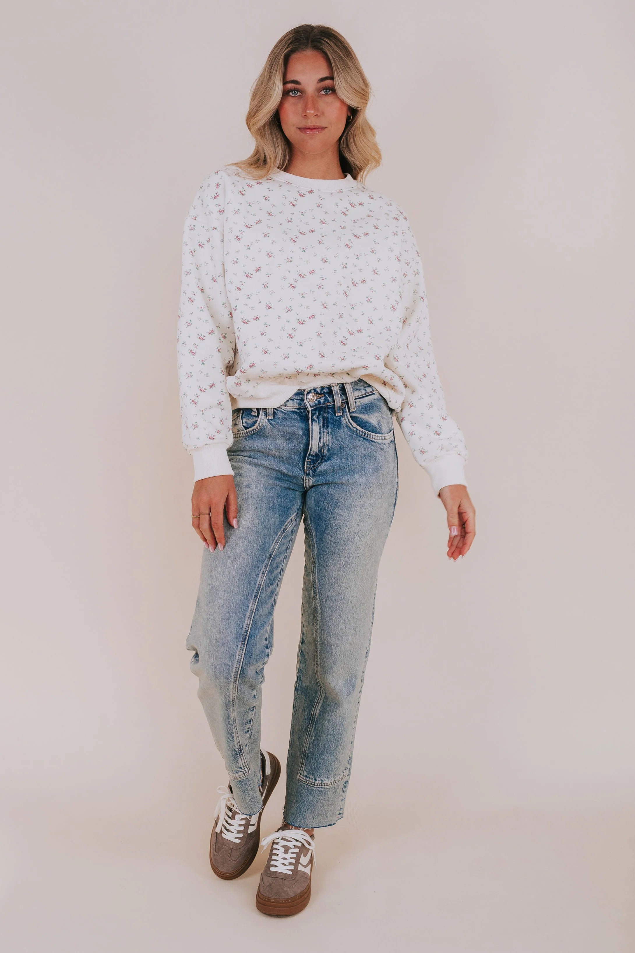 Risk Taker Mid-Rise Jeans