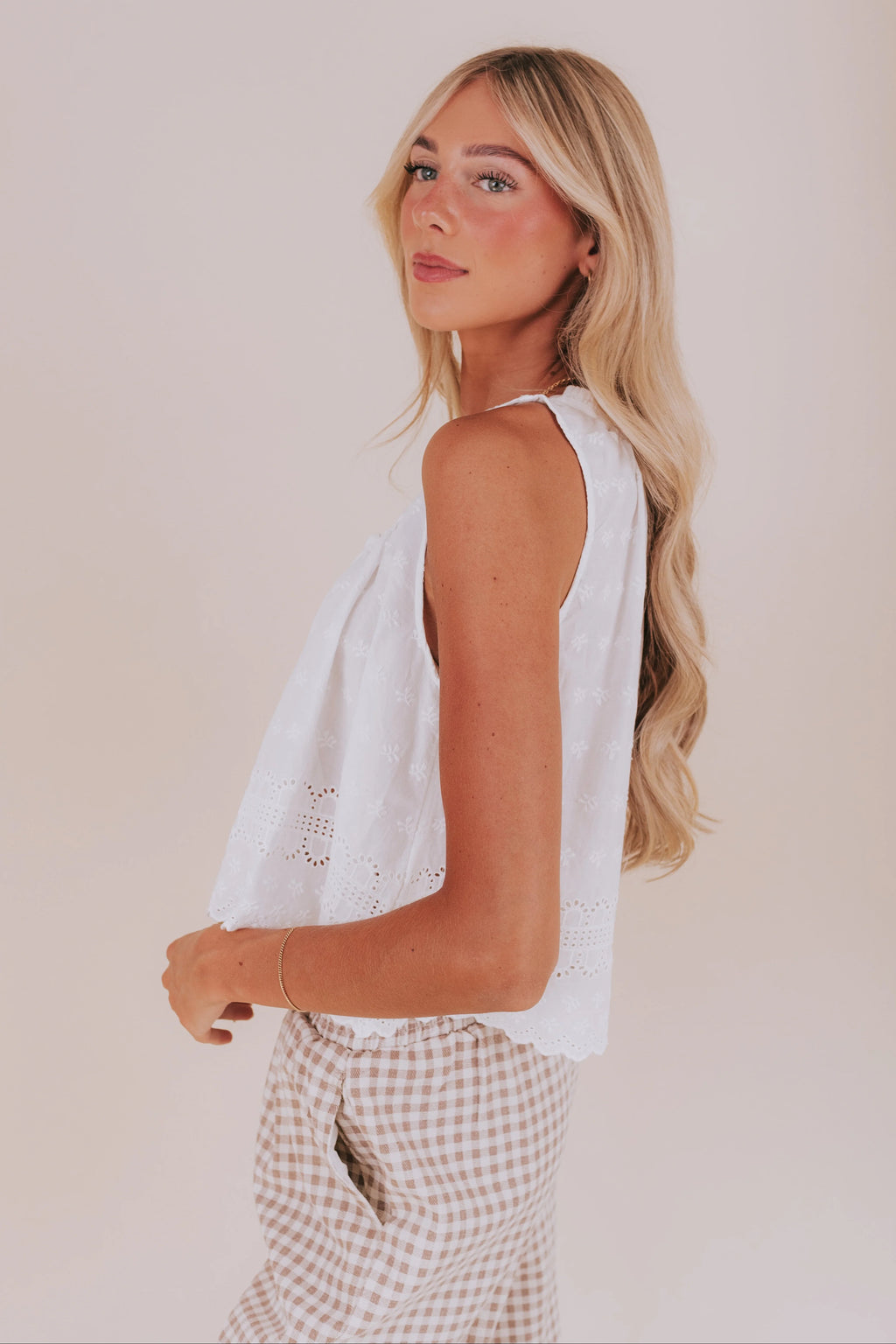 Marina Eyelet Tank